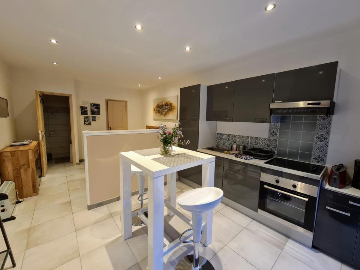 Chambre Studio Verparadis Moureze Экстерьер фото